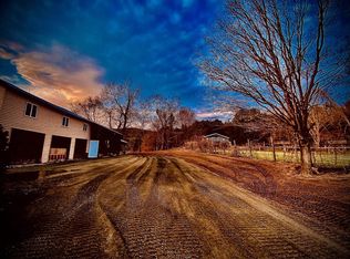 395 Hadley St, South Hadley, MA 01075