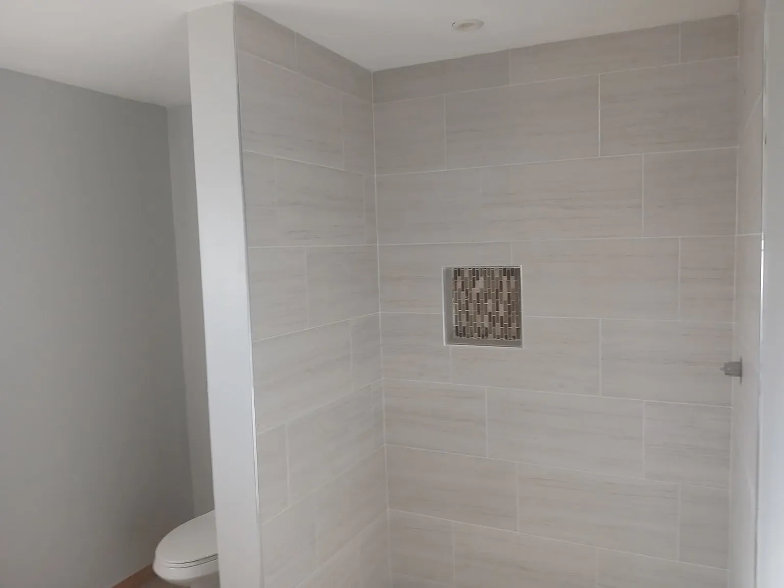 3 bed, 1252 sqft, $3,000 — Photo 4