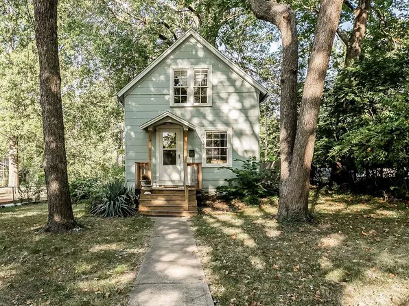 7540 Locust St, Kansas City, MO 64131