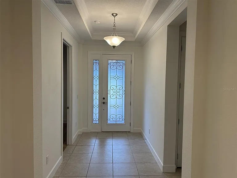 1355 Zeek Ridge St — Photo 2