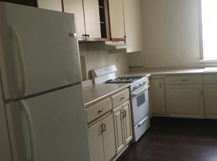 1003 Spring Bay Rd, East Peoria, IL 61611