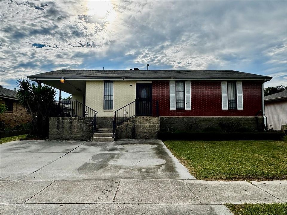 1st image of 4850 Savoie Ct