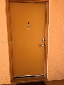 7160 Fairway Dr APT J16, Miami Lakes, FL, 33014