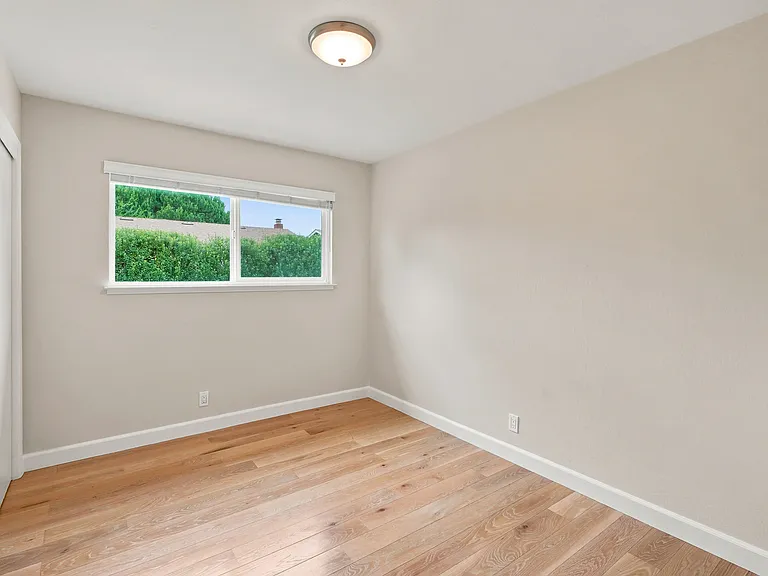 412 Kehoe Ave — Photo 20