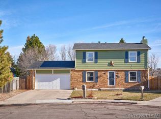 104 Timberline Ct, Cheyenne, WY 82009