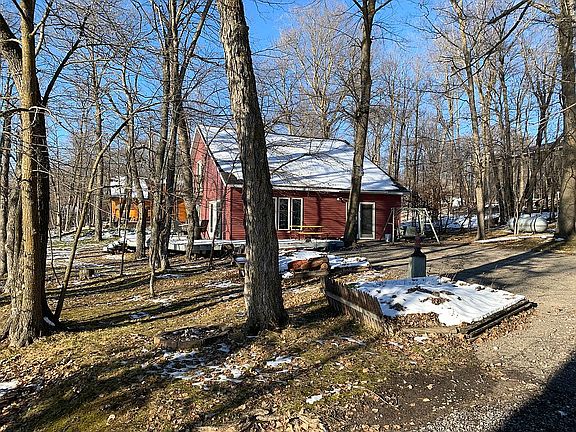2nd image of 38749 E Union Dr