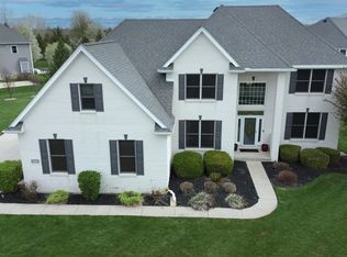 8450 Snapdragon Ln, Monclova, OH 43542
