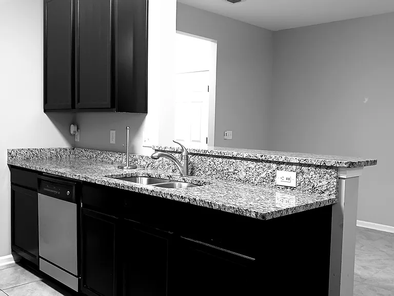 201 Moultrie Village Ln — Photo 6