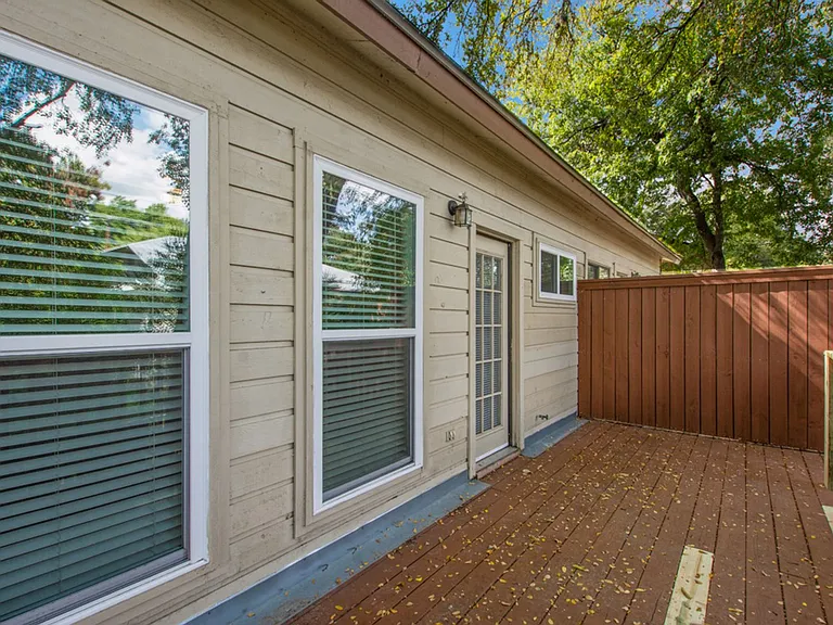 2208 Indian Trl #B — Photo 19