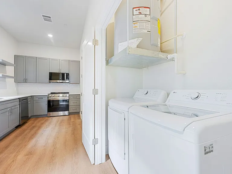 5313 Reiger Ave — Photo 41