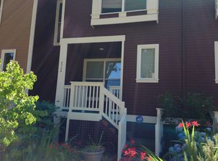 4364 28th Ave S, Seattle, WA 98108
