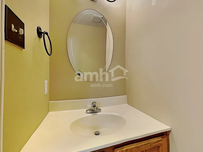 5009 Alpha Terrace Ln — Photo 12