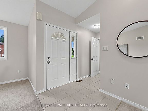 4th image of 12 Peter St