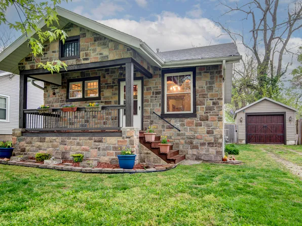 2242 N Johnston Avenue, Springfield, MO 65803