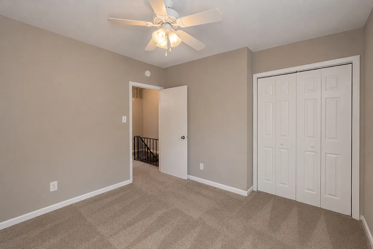 2 bed, 1100 sqft, $1,497 — Photo 2