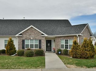2402 Cross Vine Ln, Winston Salem, NC 27103