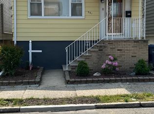 391 Washington Ave, Hackensack, NJ 07601