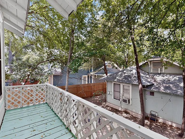 4205 Avenue B #GARAPT — Photo 25