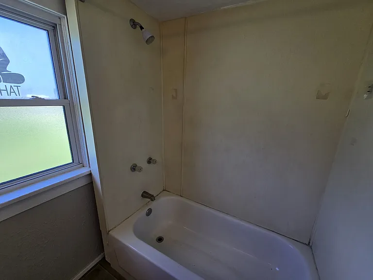 707 Webster St — Photo 26