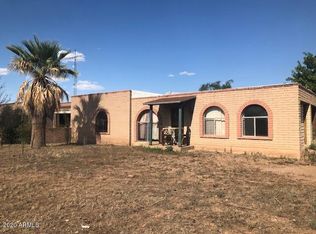 818 W Demuro Dr, Douglas, AZ 85607