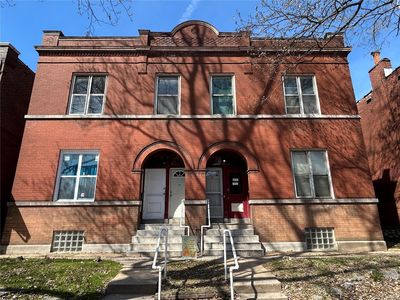 4421 Pennsylvania Ave, Saint Louis, MO, 63111