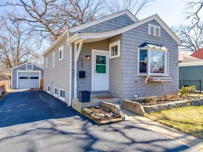 367 N Lake St, Grayslake, IL, 60030