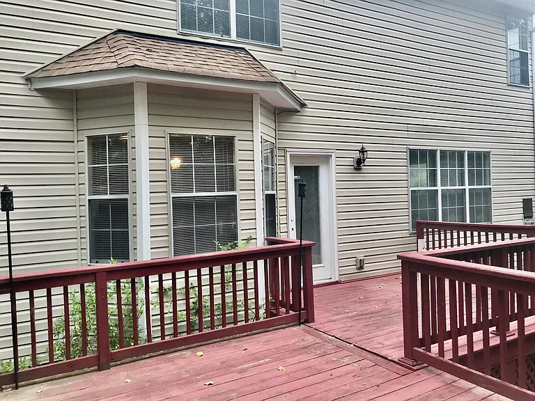 Dual attached entertaining decks