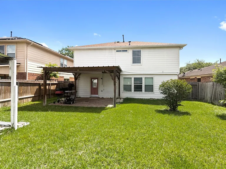 5815 Clerkenwell Dr — Photo 26