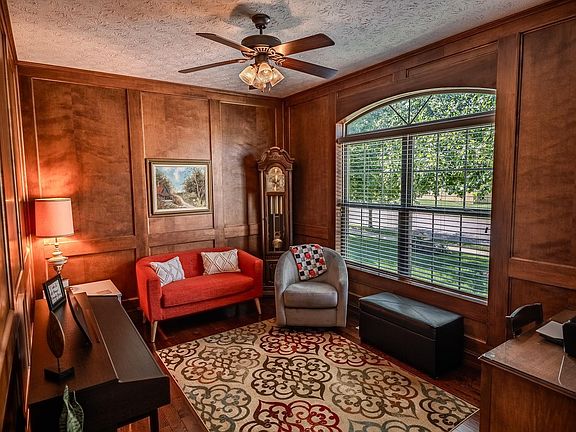 5th image of 2077 Foxmoor Ln