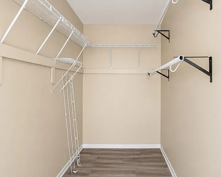 1500 Robin Cir #418 — Photo 7