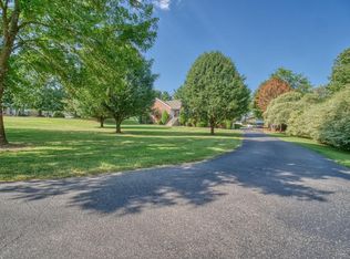 370 Mann Rd, Lebanon, TN 37087