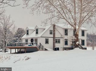 1109 Upper Van Reed Rd, Leesport, PA 19533