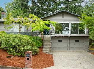 16971 Greentree Ave, Lake Oswego, OR 97034