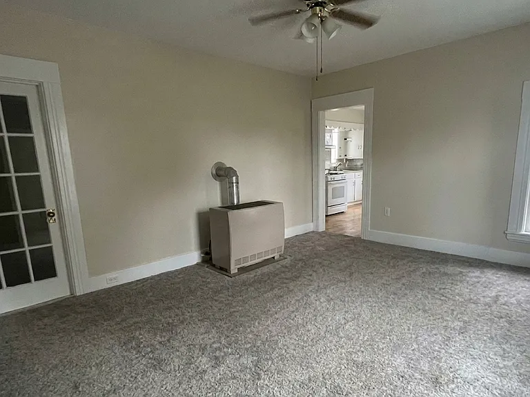 220 Young St #2 — Photo 5