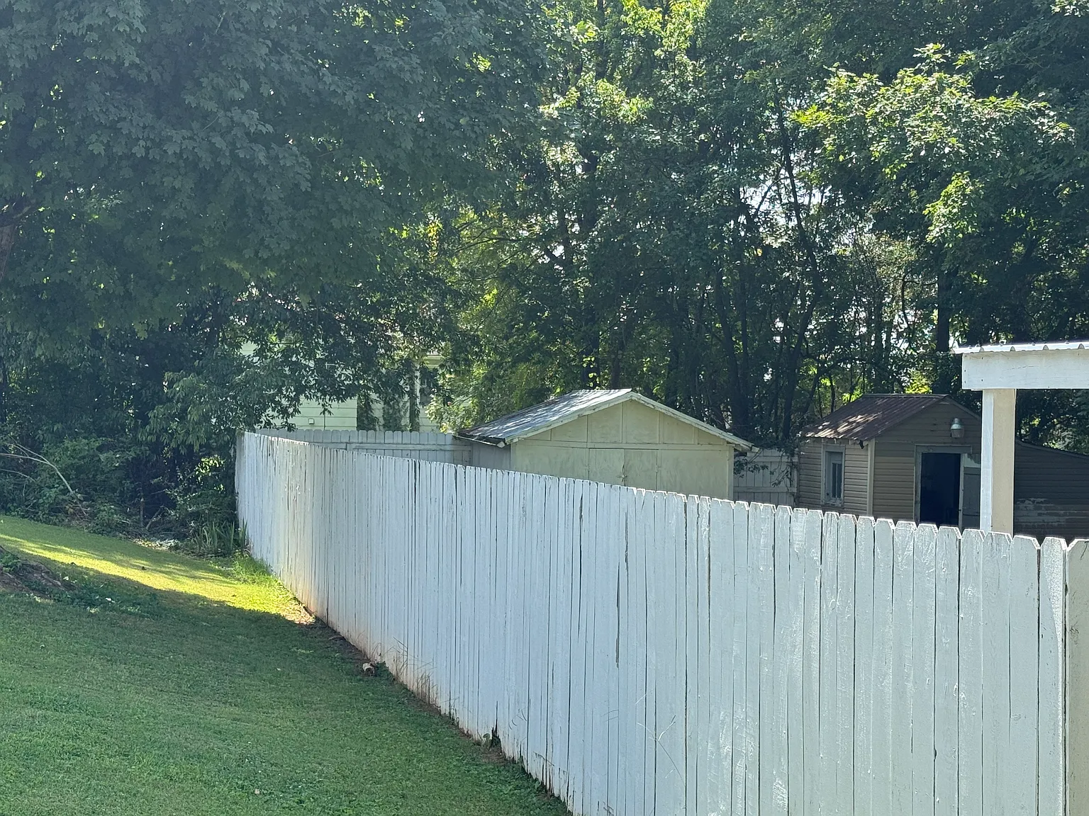 2 bed, 876 sqft, $1,550 — Photo 2