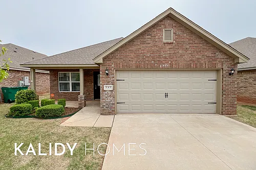 737 Christian Ln Photo 1