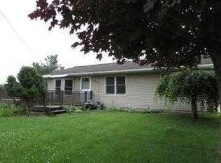 10015 King Rd, Davisburg, MI 48350