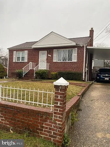2204 Gaylord Dr Photo 1