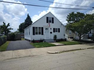 135 Campbell St, Pawtucket, RI 02861