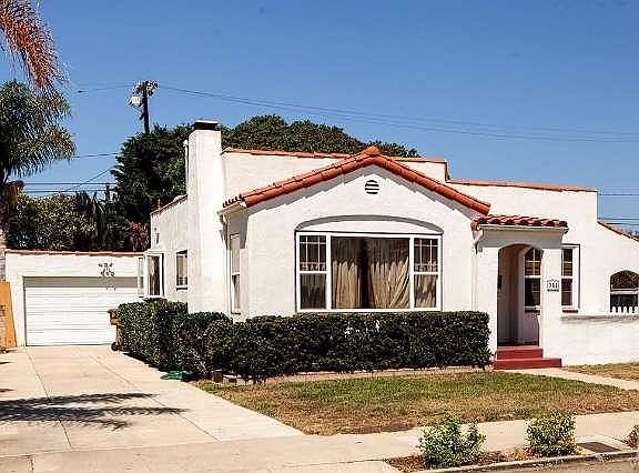 2nd image of 341 S Santa Cruz St