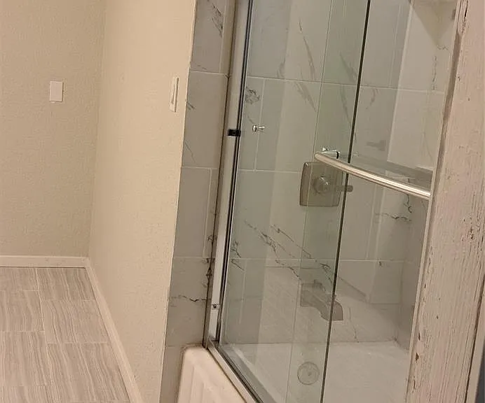 2200 Downing Ln — Photo 12