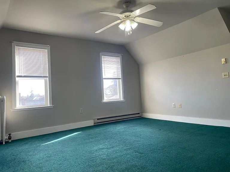 329 N 7th St #2C — Photo 8