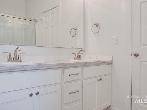 5th image of 5940 S Sturgeon Way