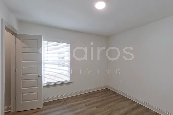8118 Hendrick Dr — Photo 14