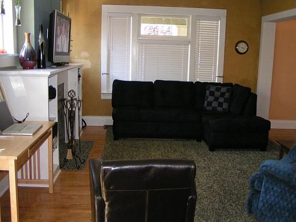 2nd image of 1150 Laird Ave