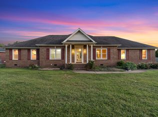 2220 Alydar Run, Murfreesboro, TN 37127