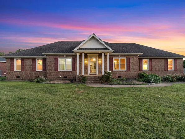 2220 Alydar Run, Murfreesboro, TN 37127