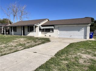 9467 Palm Ln, Fontana, CA 92335