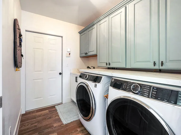 Washer/Dryer