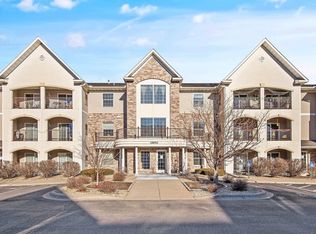 15570 Linnet St NW #2110, Andover, MN 55304